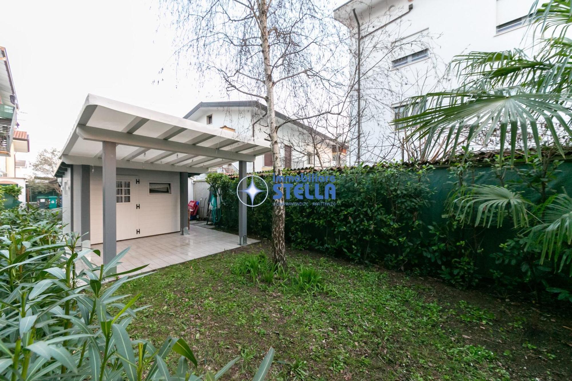 Condominio Secchiati Lido di Jesolo Eksteriør bilde